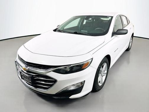 Summit White 2020 Chevrolet Malibu 1LS
