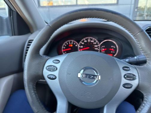 Sonoran Sand 2010 Nissan Altima 2.5 S