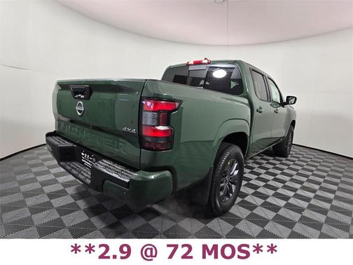 2025 Nissan Frontier SV