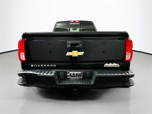 2016 Chevrolet Silverado 1500 High Country