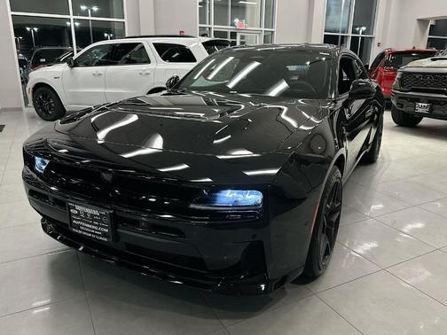 Diamond Black 2026 Dodge Charger Scat Pack