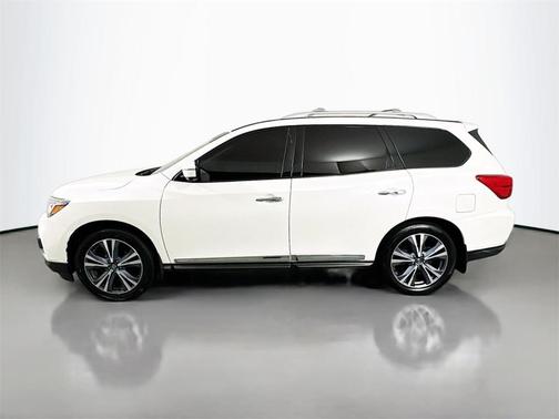 2020 Nissan Pathfinder Platinum
