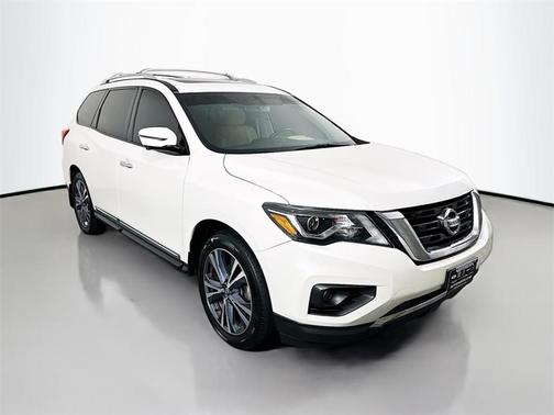 2020 Nissan Pathfinder Platinum
