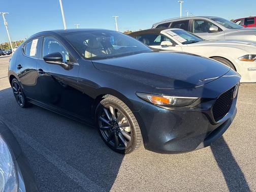 2022 Mazda Mazda3 FWD w/Preferred Package