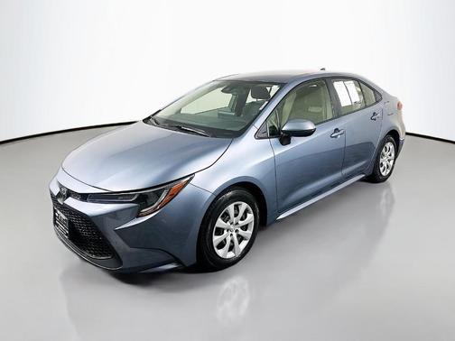 CELESTITE 2022 Toyota Corolla LE