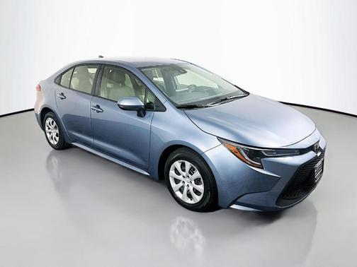 CELESTITE 2022 Toyota Corolla LE