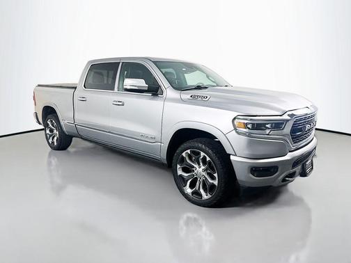 Billet Silver Metallic Clearcoat 2019 RAM 1500 Limited