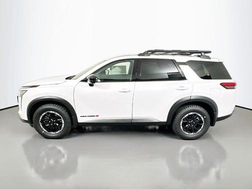 Everest White P 2026 Nissan Pathfinder Rock Creek
