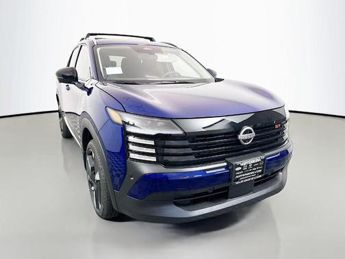 Deep Blue Pearl 2026 Nissan Kicks SR