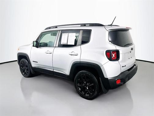 2017 Jeep Renegade Altitude
