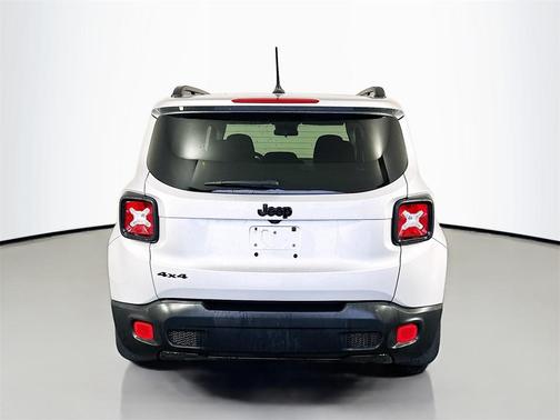 2017 Jeep Renegade Altitude