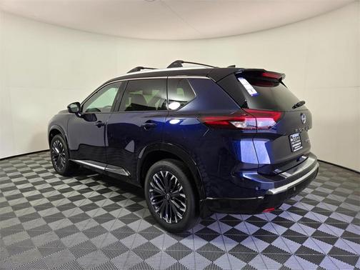 2025 Nissan Rogue Platinum