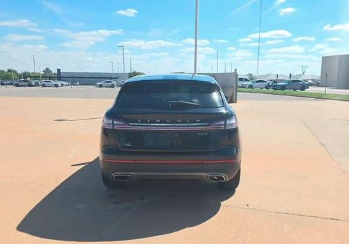 2019 Lincoln Nautilus Standard