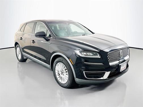 2019 Lincoln Nautilus Standard