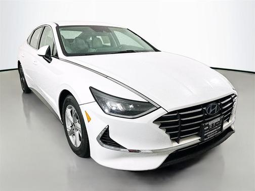 2021 Hyundai SONATA SE