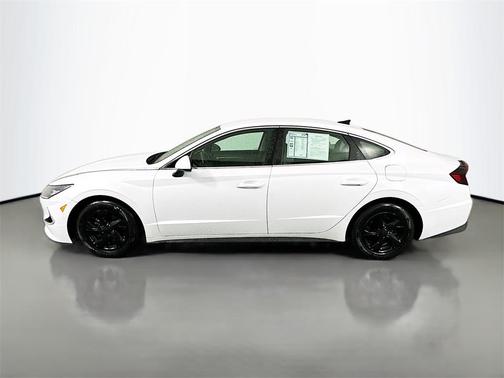 2021 Hyundai SONATA SE