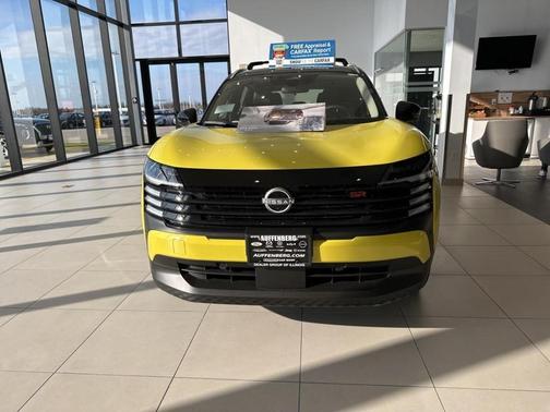 2026 Nissan Kicks SR