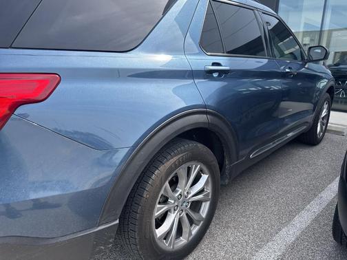 Blue 2020 Ford Explorer XLT