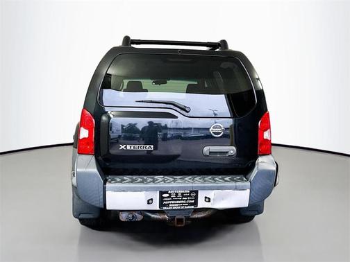 2011 Nissan Xterra S