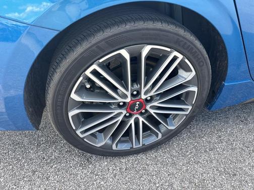 2023 Kia Forte GT