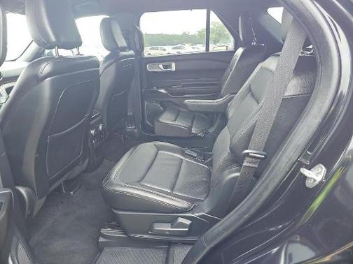 Black Metallic 2020 Ford Explorer Limited