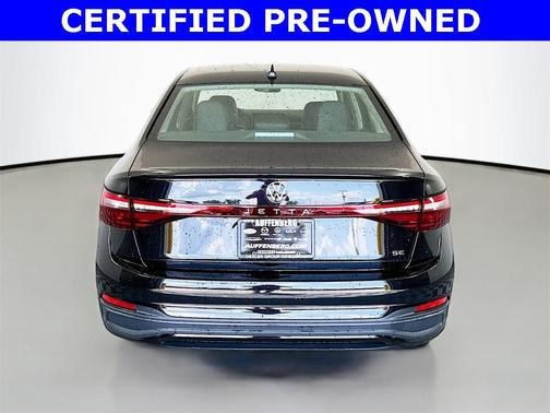 2025 Volkswagen Jetta 1.5T SE