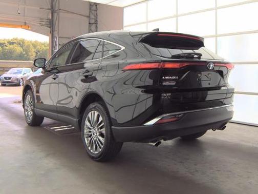 Black 2023 Toyota Venza XLE