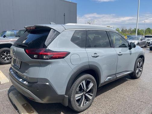 Boulder Gray 2021 Nissan Rogue SL
