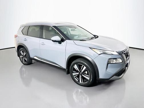 Boulder Gray 2021 Nissan Rogue SL