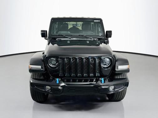 Black Clearcoat 2023 Jeep Wrangler 4xe Sahara