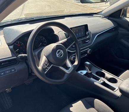 Black 2022 Nissan Altima 2.5 S