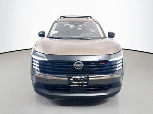 Canyon Bronze Metallic 2026 Nissan Kicks SR