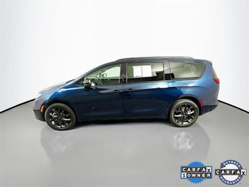 2024 Chrysler Pacifica Touring-L