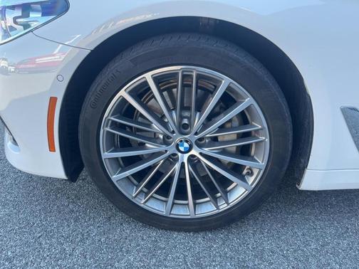 2020 BMW 530 i xDrive