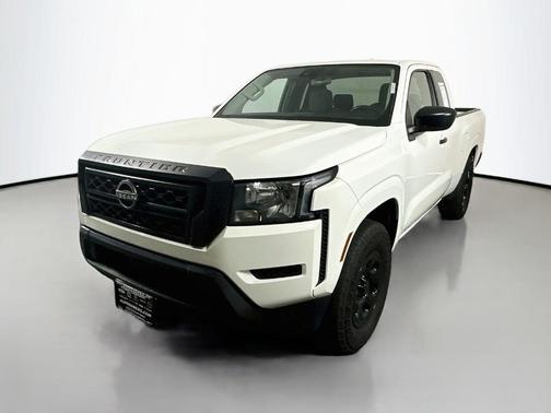 Glacier White 2022 Nissan Frontier S