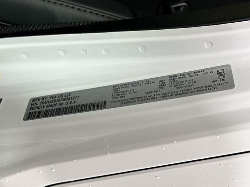 Bright White Clearcoat 2026 Jeep Wrangler 392