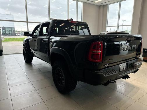 Diamond Black 2026 RAM 1500 RHO