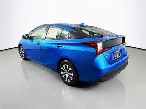 2019 Toyota Prius XLE