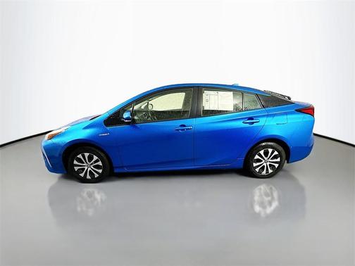 2019 Toyota Prius XLE