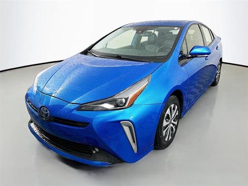2019 Toyota Prius XLE