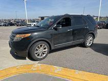 Tuxedo Black Metallic 2013 Ford Explorer XLT