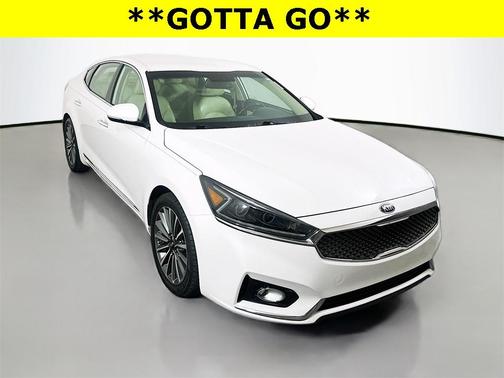 2017 Kia Cadenza Premium