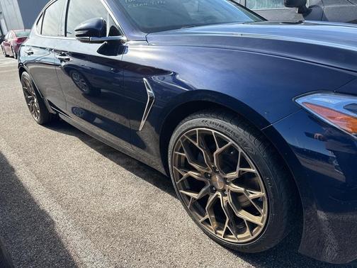 2020 Genesis G70 2.0T
