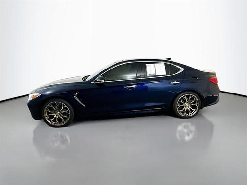 2020 Genesis G70 2.0T