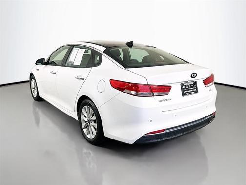 2017 Kia Optima EX