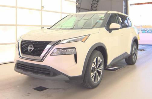 Pearl White Tri-Coat 2023 Nissan Rogue SV