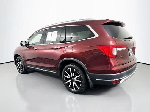 Deep Scarlet Pearl 2021 Honda Pilot Touring 7-Passenger