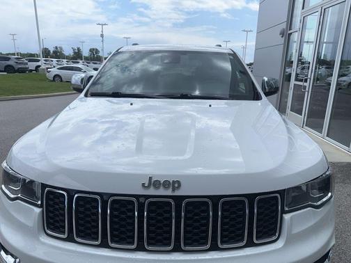 Bright White Clearcoat 2018 Jeep Grand Cherokee Limited