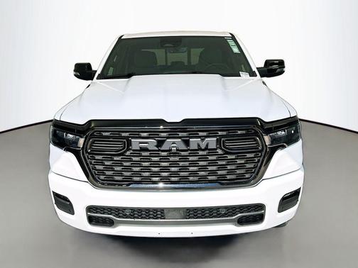 Bright White Clearcoat 2026 RAM 1500 Big Horn/Lone Star