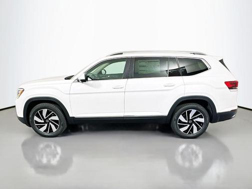 Opal White Pearl 2026 Volkswagen Atlas 2.0T SEL
